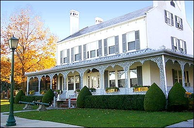 quarters100.jpg