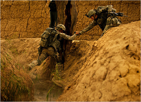 At War Blog 1LT Troy Peterson in At War Blog - NYTimes.com