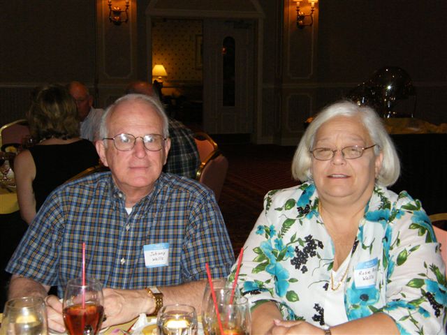 Johnny and Rose Ann Wells.JPG