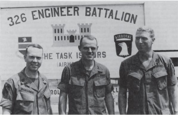 3 Engineers near Hue